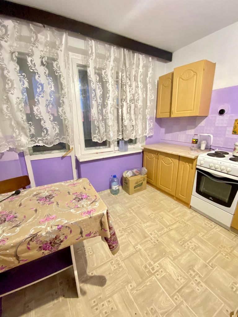 Продается 1-комнатная квартира в районе Туркестана . 10500