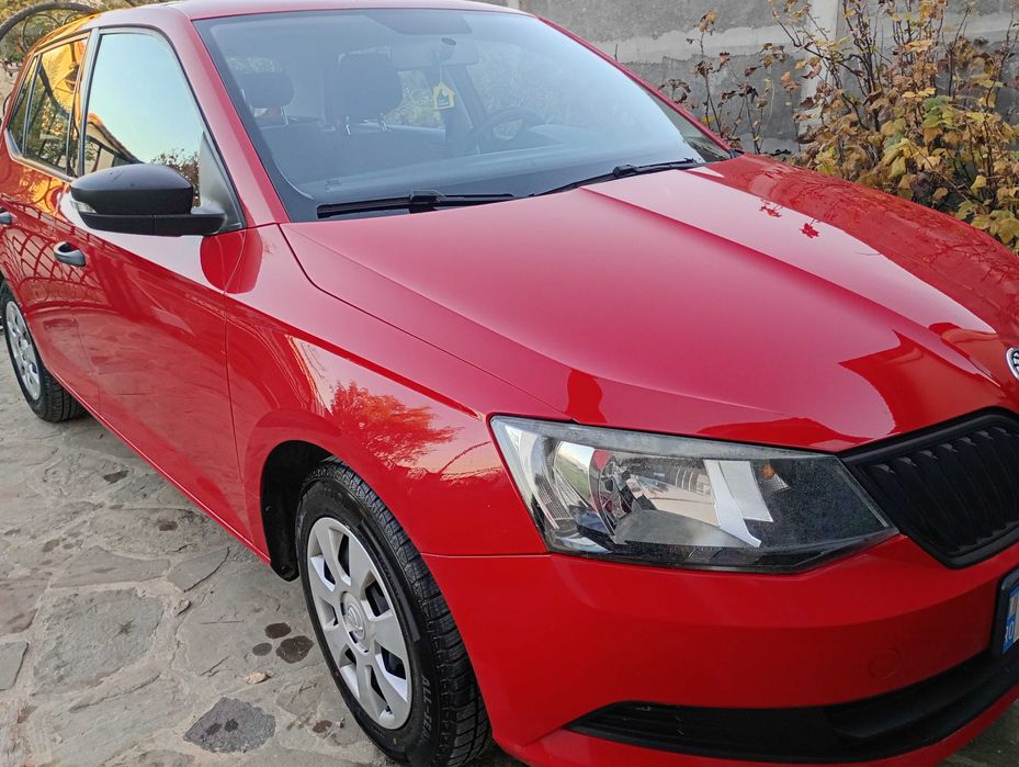 Vând Skoda Fabia
