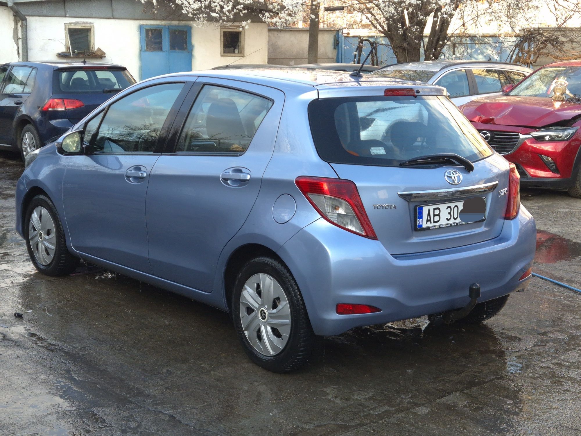 Toyota Yaris 1.4 d4D ușor avariat lovit