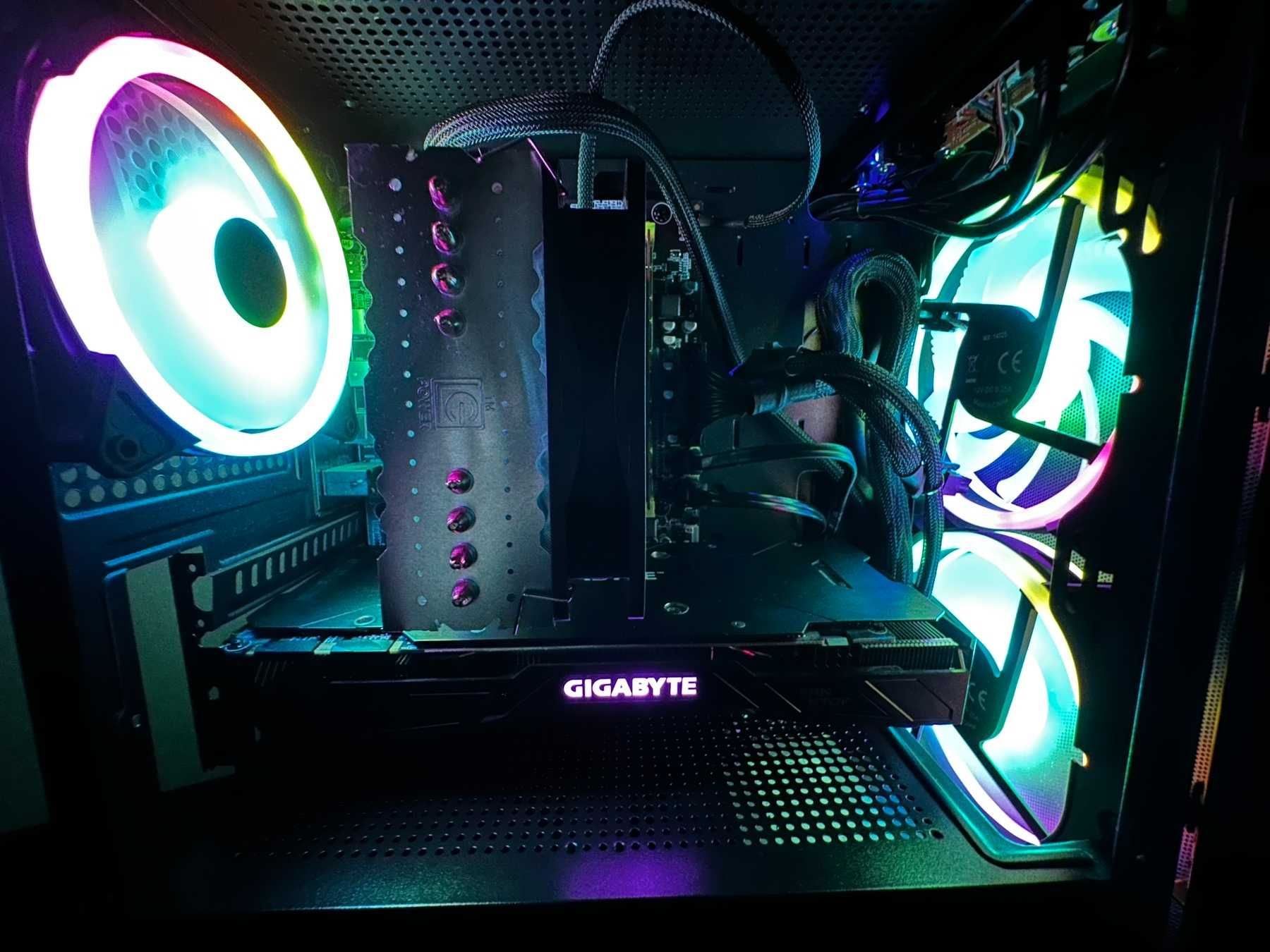 Мощен Gaming PC 1070Ti + 10 ядра, 32GB RAM! Win11 Pro активиран