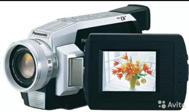 Видеокамера Panasonic NV-DS30