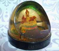 Glob plastic Castelul Bran sclipici, dracula, Halloween, suvenir,Tepes