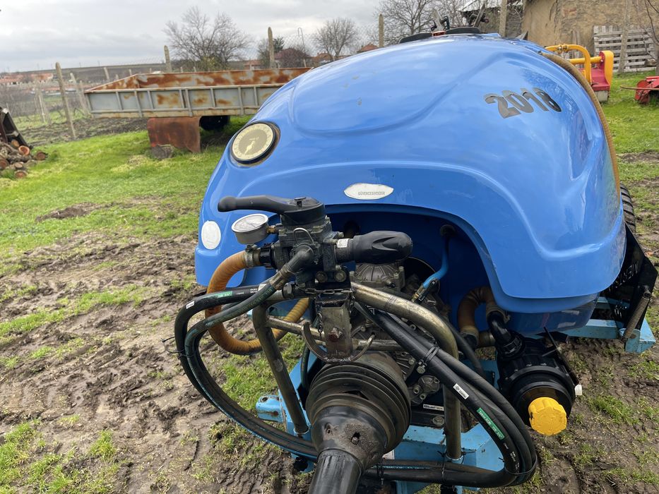 Вентилаторна пръскачка MERTSAN 1600л.