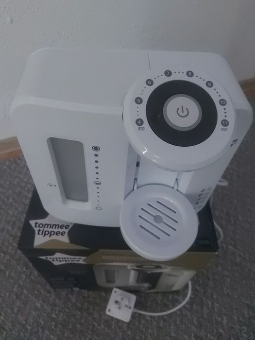 Aparat NOU pentru pregatirea formulei de lapte praf Tommee Tippee