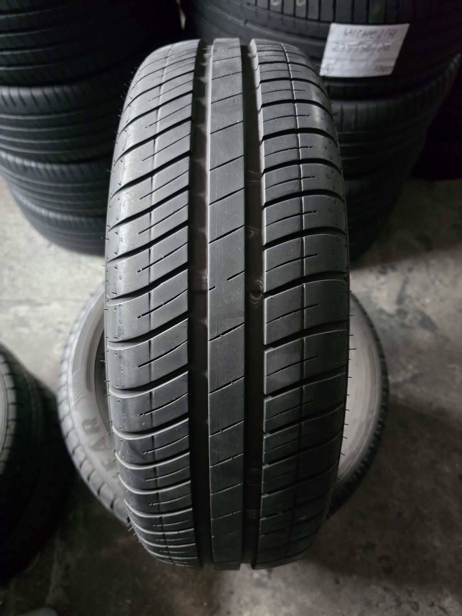 Goodyear 175/65 R15 84T vară