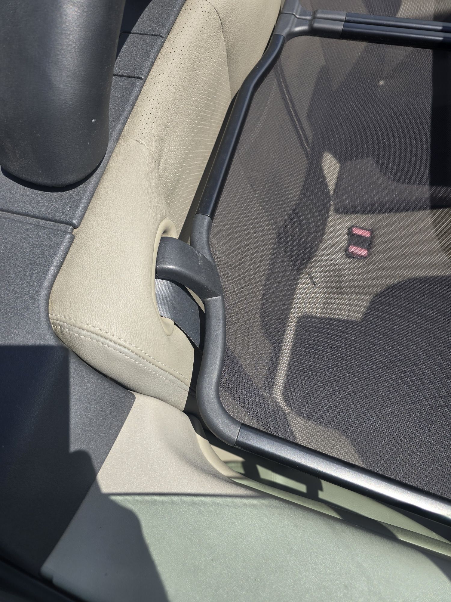 Deflector (paravant) Renault Megane Cabrio 2004