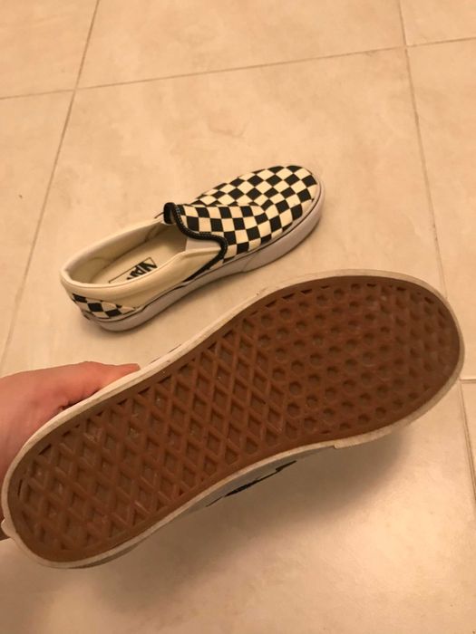 Tenisi  VANS, de dama, noi, 38, 100 lei