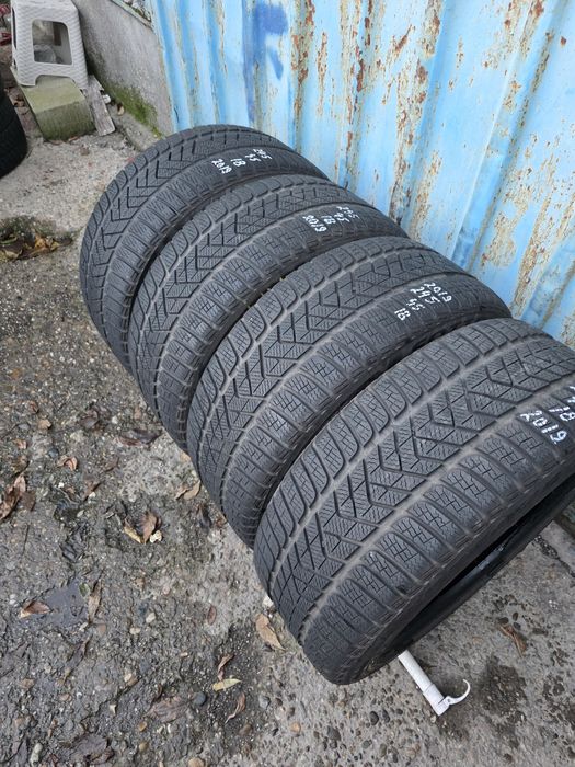 Anvelope Iarnă 245.45.18 Pirelli An 2019