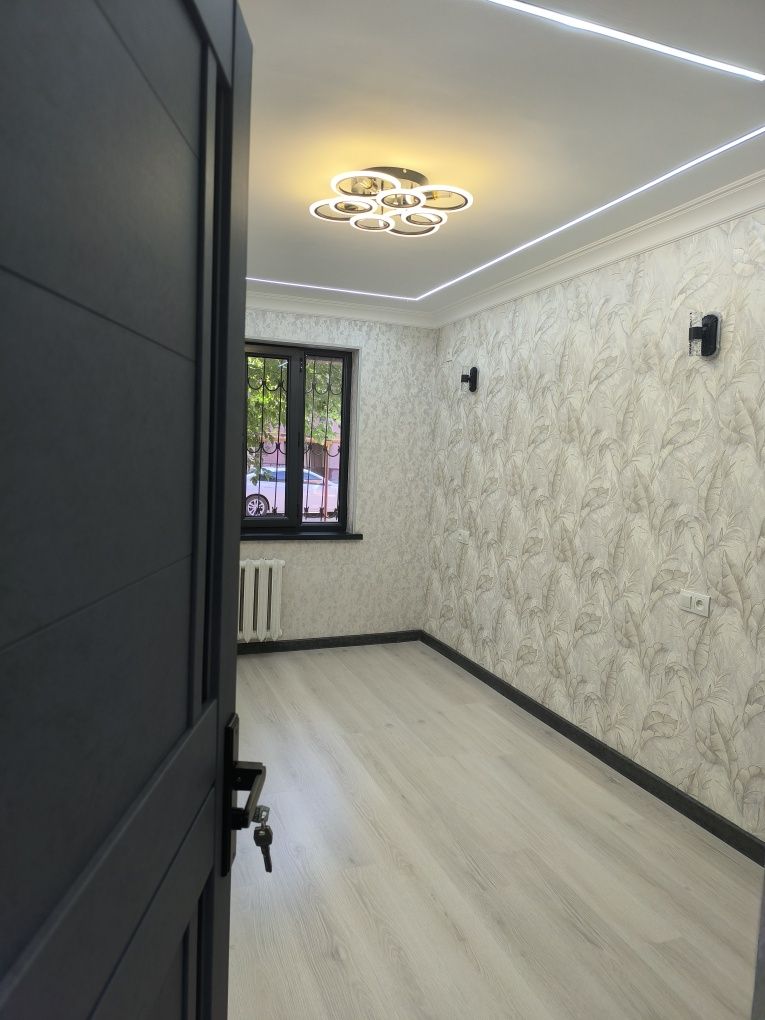 Срочно продам 3 комнаты квартира Г9а квартал