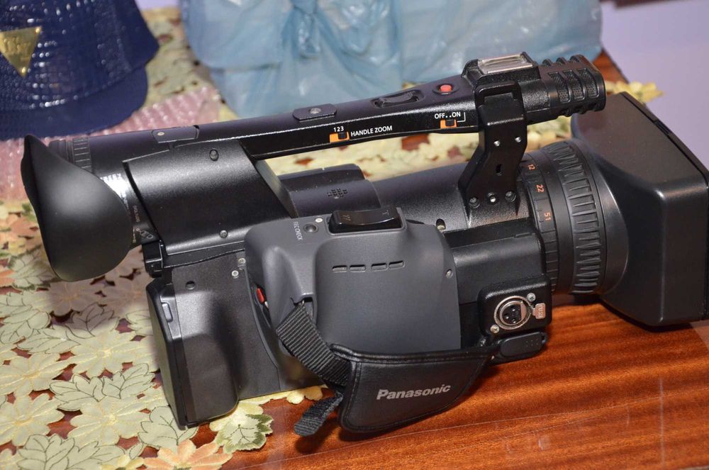 Panasonic AG 151 full HD inregistrare pe card