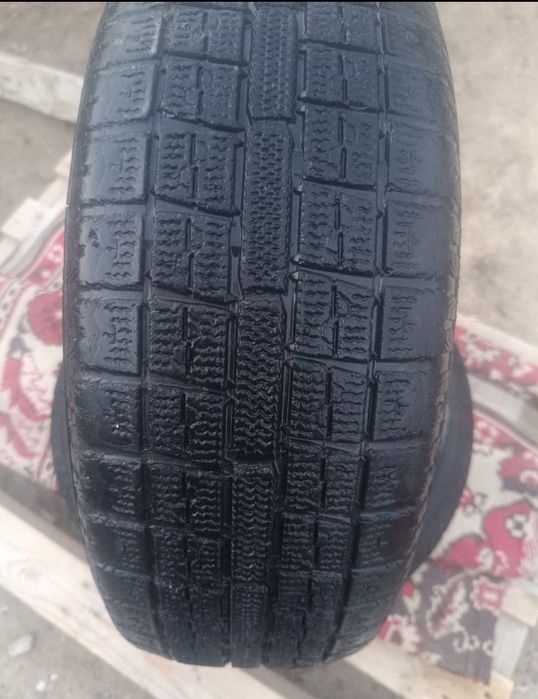 Пррдам шины в хорошосм состояние.