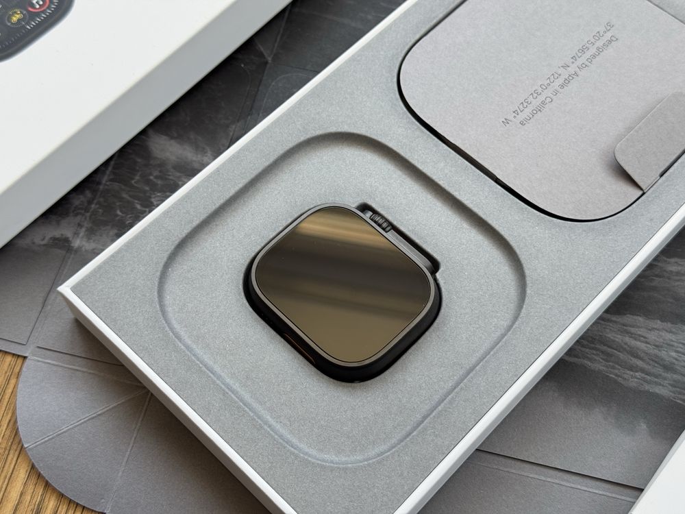 Apple Watch Ultra 2 49mm Black Ocean Band