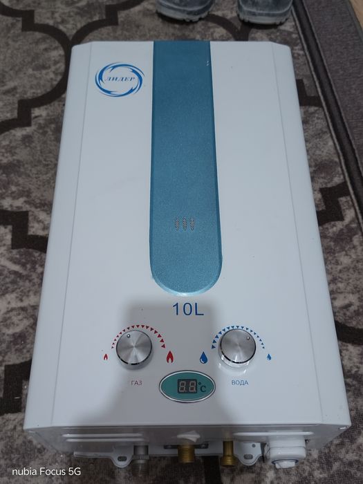 Газовый калонка лидер 10л