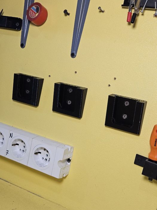 Suport perete pt acumulatori Parkside 20V