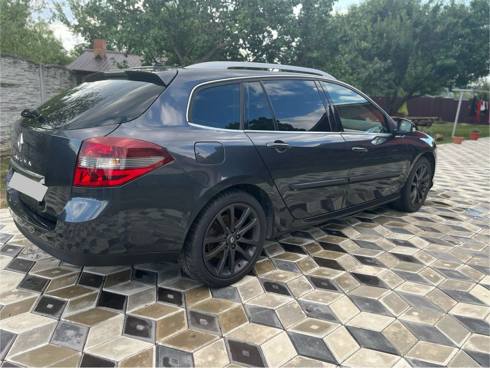 Renault Laguna Bose edition