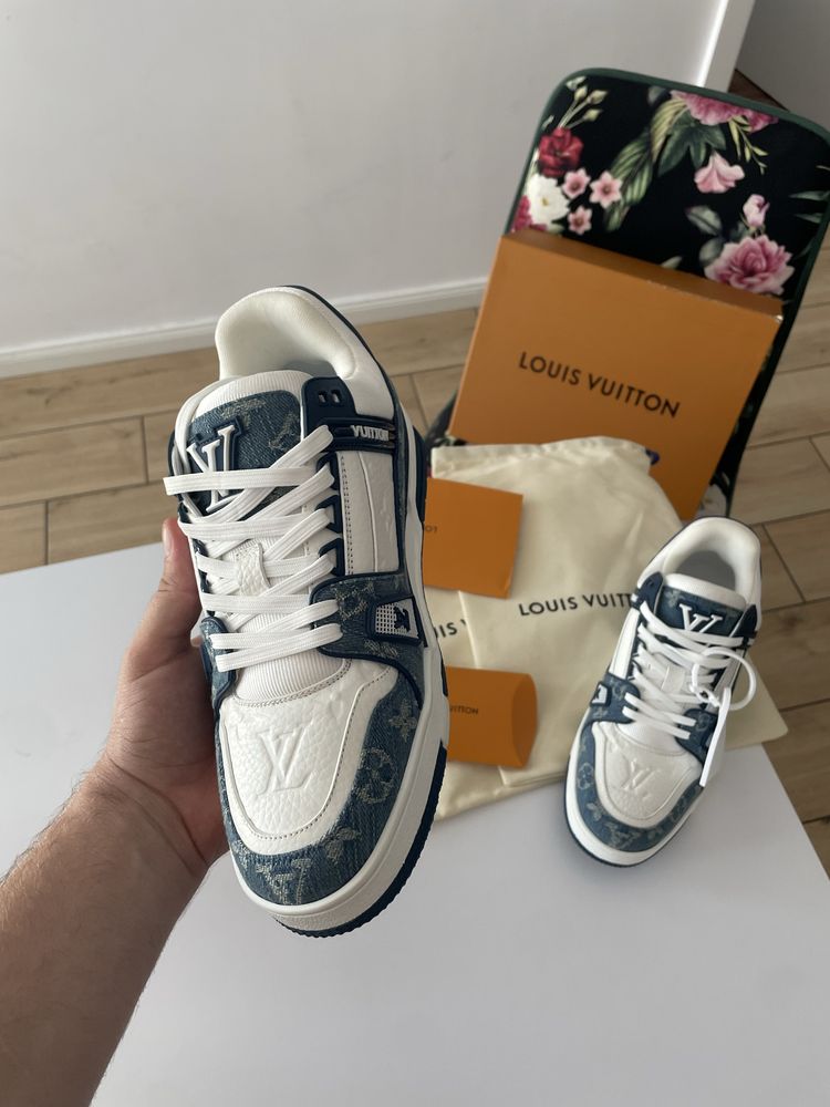Adidasi LV Trainer Blue