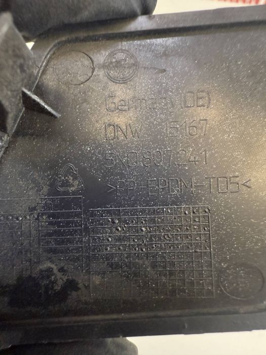 Capac spălător far bară față cârlig cui tractare VW Tiguan gri