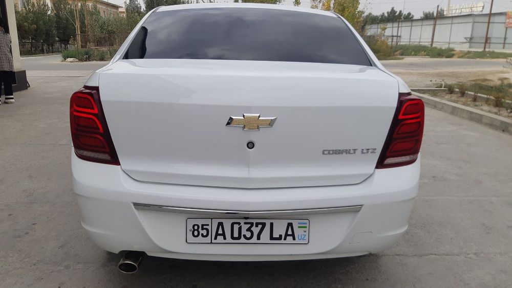 Cobalt toza yangi moshina