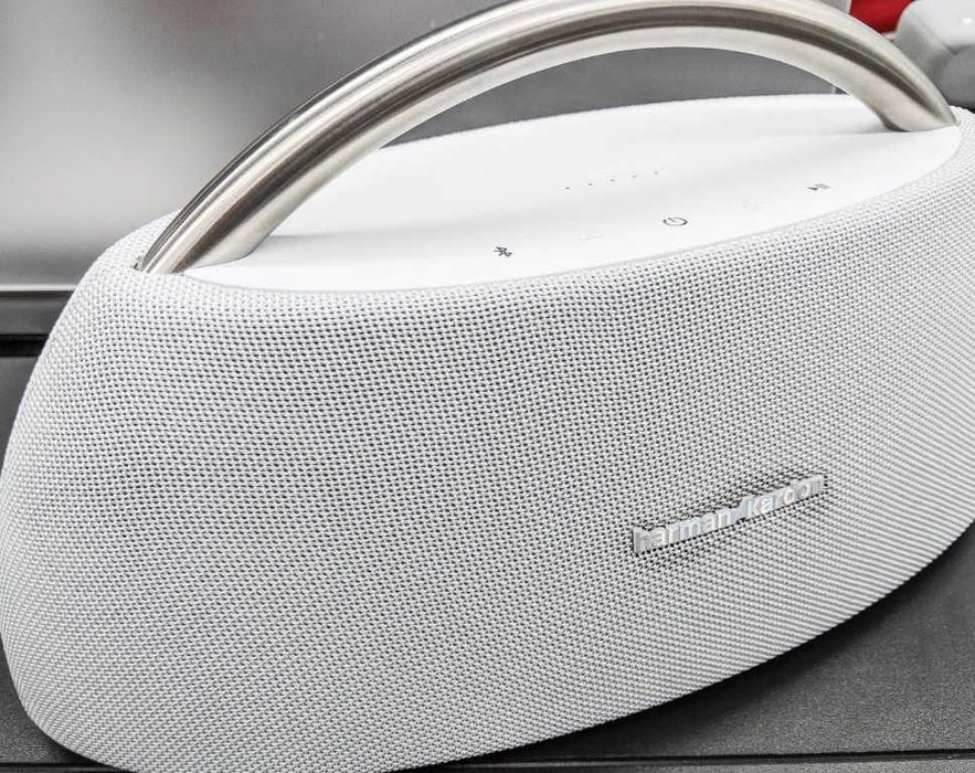 Boxa HARMAN Kardon Go Play 2 vs jbl