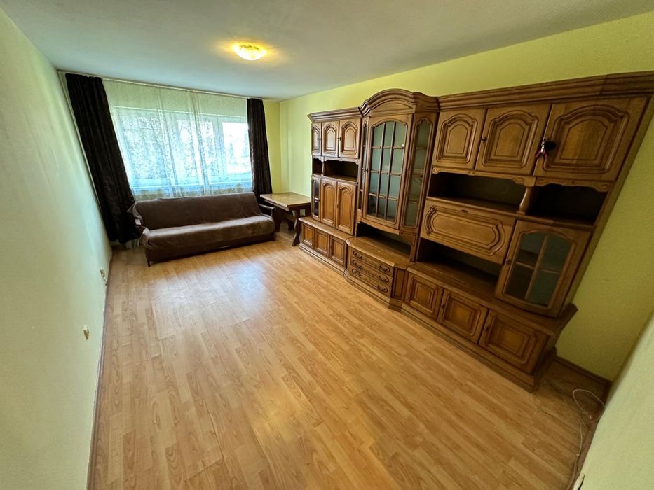 Chirie Ap 3 camere Centru Nou