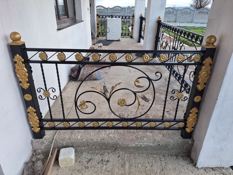 vând balustrad balcon fier forjat sau tabla decupata  scara porți