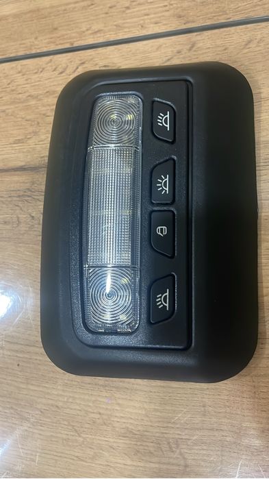 Продам веста плафон на приору