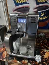 Expresor cafea Philips cana lapte.
