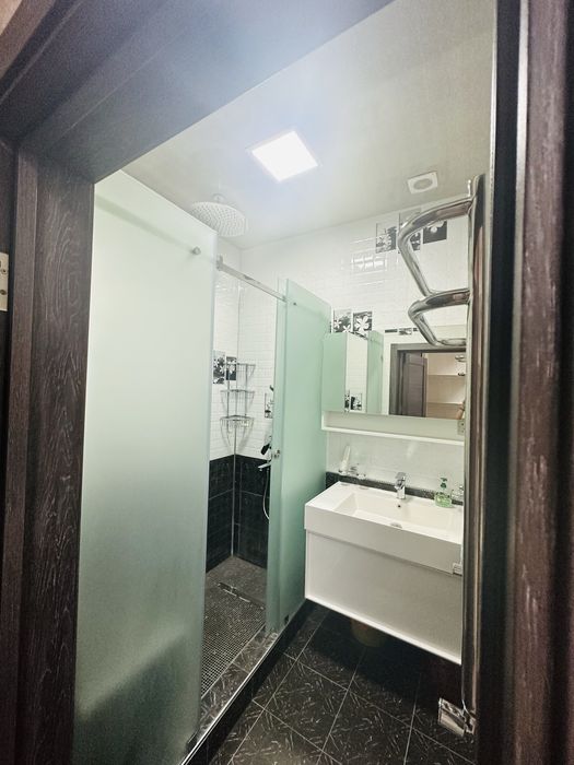 Сдам СВОЮ квартиру на паркентском 80 кв.м. Евродвушка