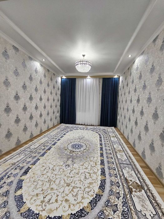 Buxoroda kvaritira uy xonadon sotiladi 3 xonali 84m² 3-qavat.