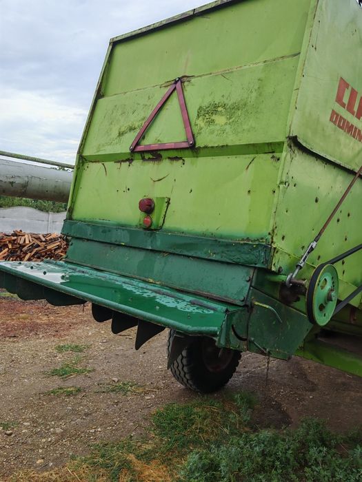 Combină Claas Dominator 80 schimb cu tractor 4x4