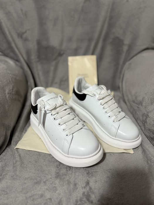 Adidasi Alexander Mcqueen