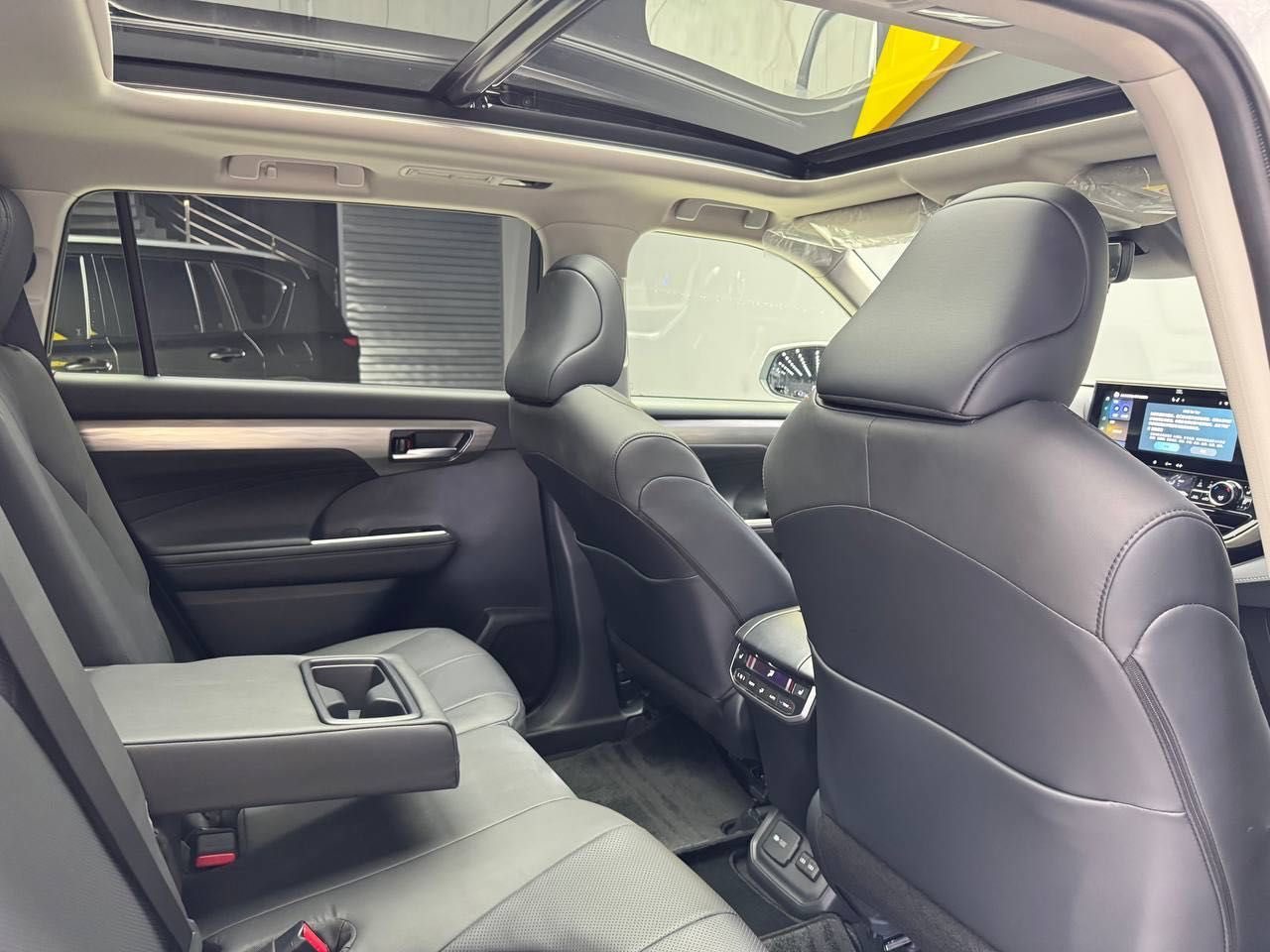 Продается новый Toyota Highlander Limited