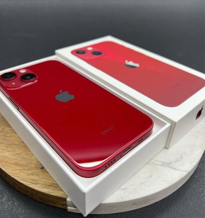 iPhone 13 128GB 100% battery