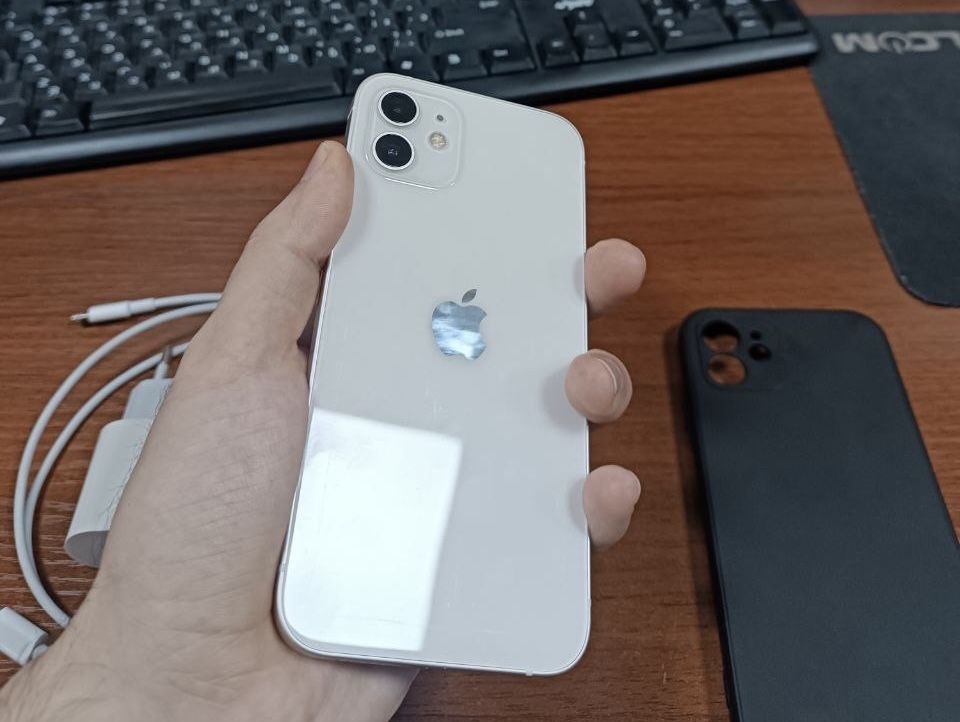 iPhone 12 128gb hotira