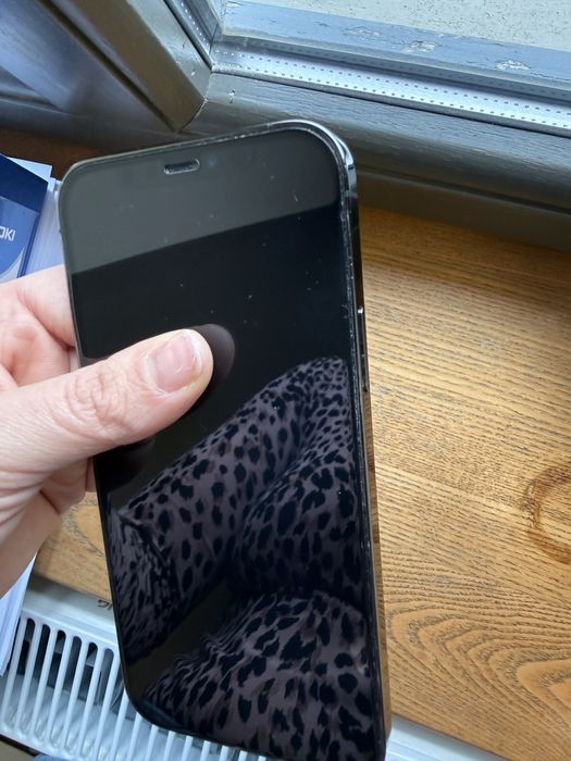 Iphone 12 pro in stare foarte buna