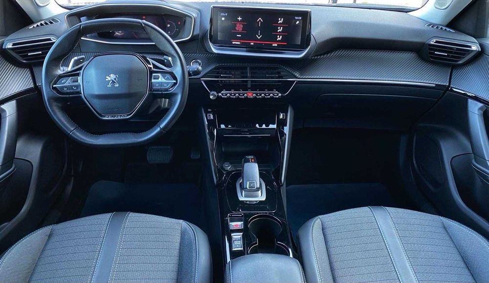 PEUGEOT 2008        1.5 BlueHDI 131HP S&S  * ALLURE PACK *