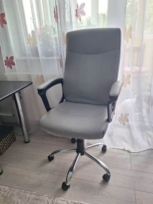 Scaun de birou ergonomic Kring