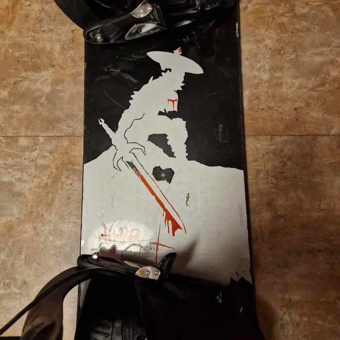 De vânzare ,placă Snowboard Nitro  Punischer .150 /30 cm+ Boots 44.