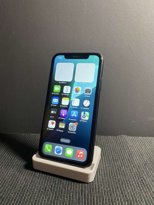 iPhone XR Black 256GB - 100% battery