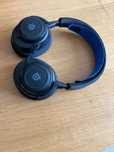 Продавам слушалки SteelSeries Arctis nova 7p