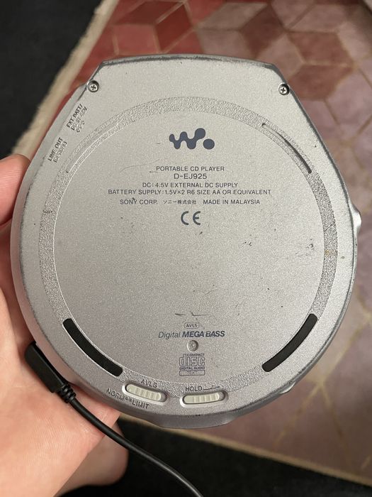 cd player portabil sony walkman D-EJ925