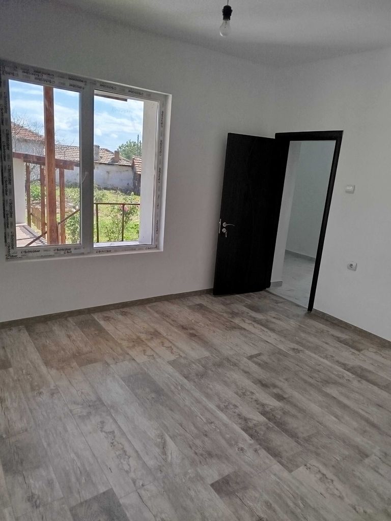 Продава се Къща в с. Пъдарско, Област Пловдив - 70 кв.м за 875 €/кв.м - Снимка #5