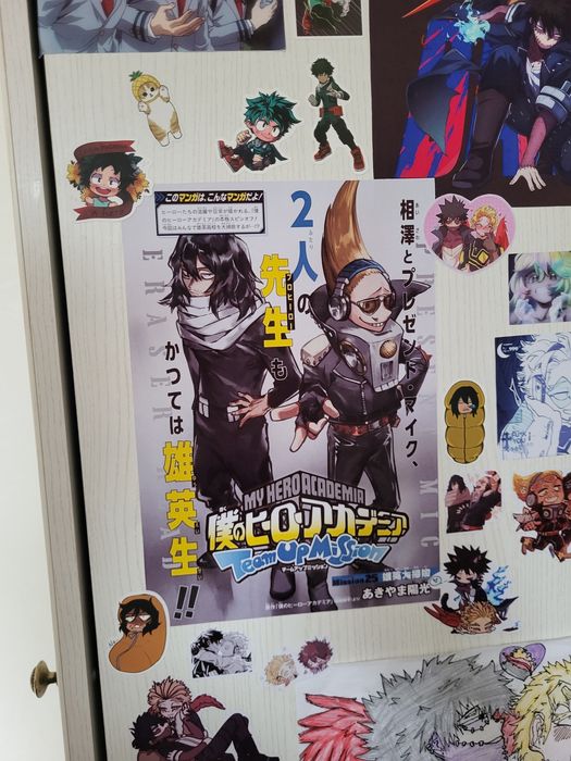 Постер на заказ в виде наклейк