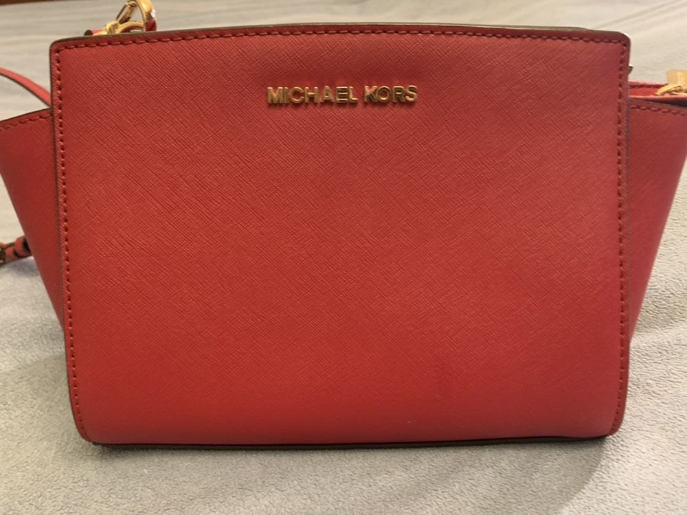 Geanta Michael kors Selma rosu