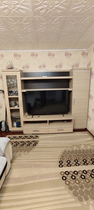 Стенка в гостиную