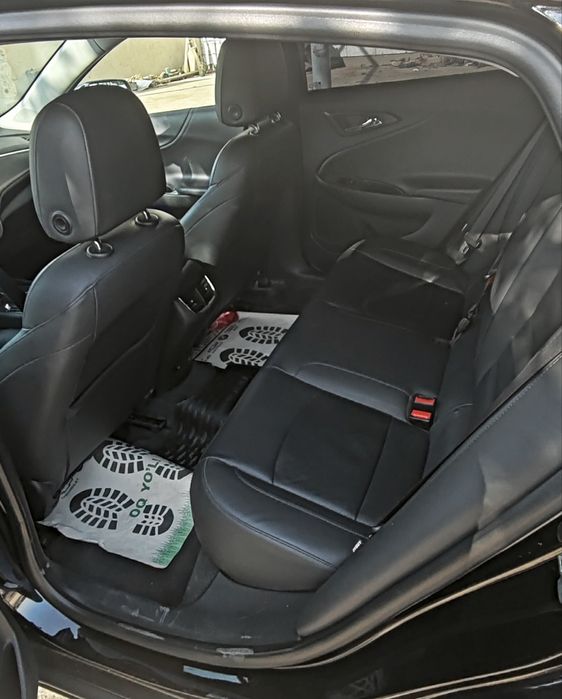 Malibu 2 mator 2.4 sotiladi