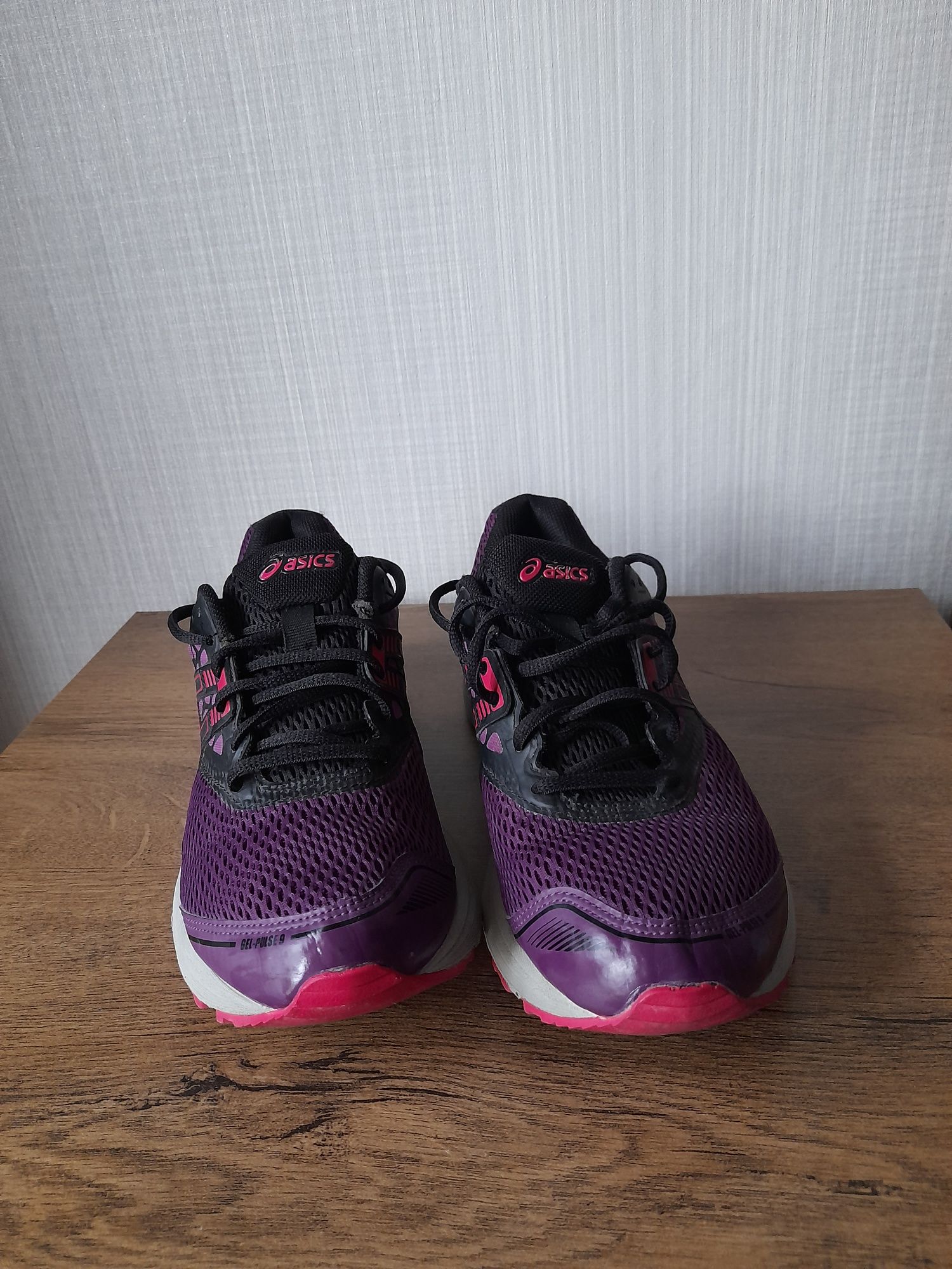 Asics gel Pulse 9GTX gore tex маратонки 39 номер.