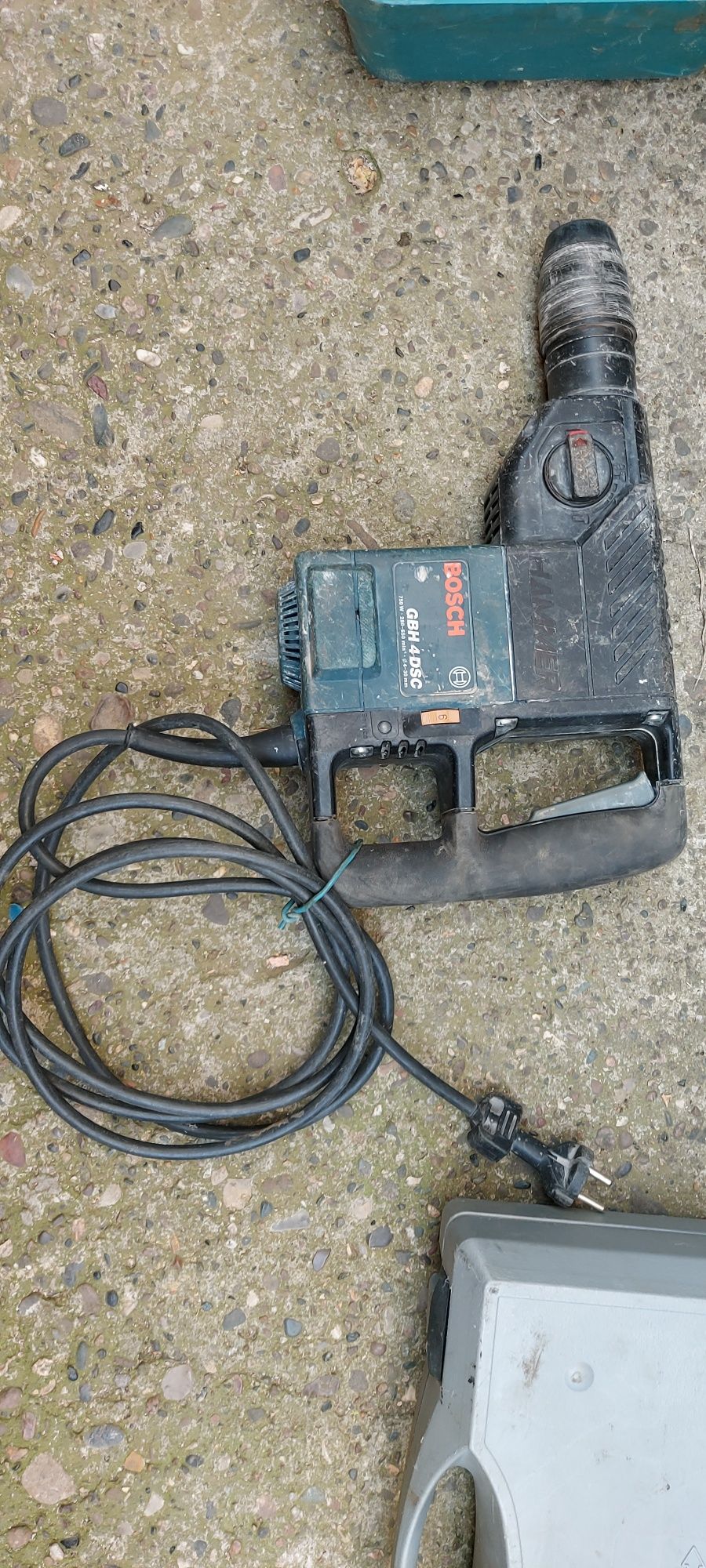 Оригинален BOSCH  GBH 4DSC Мощен професионален перфоратор SDS+