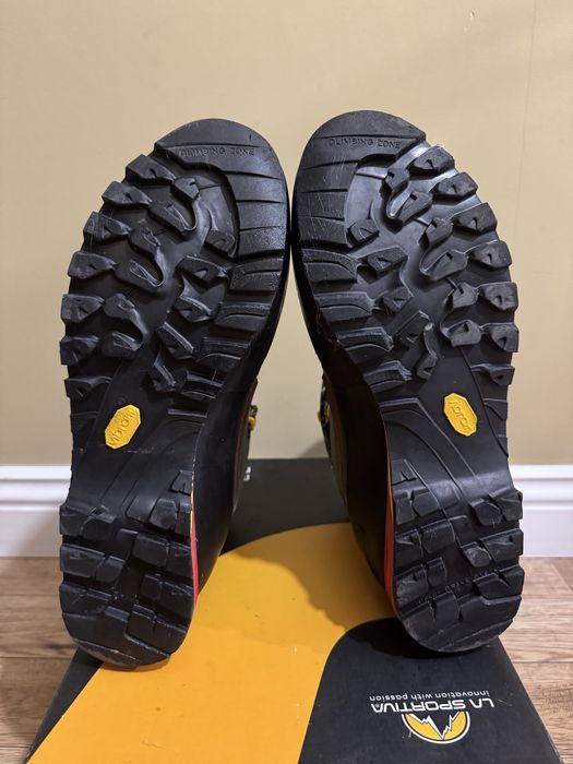 La sportiva trango 42