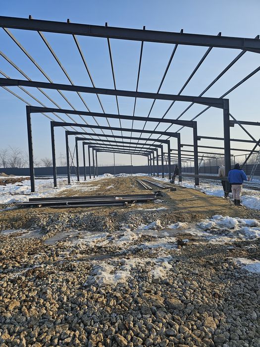 Hale metalice garaje spați comerciale și industriale